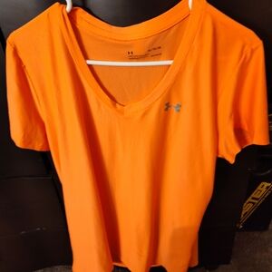 Under Armour TShirt